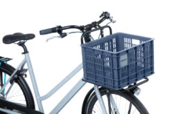 Basil Crate Bicycle Crate Recycled M 29,5 Liter Blue - 21135 -Bicycle Promotion Shop basil crate fietskrat gerecycled m 295 liter blauw 21135 5 1018820 1678109808