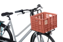 Basil Crate Bicycle Crate M 27 Liters Red - 21090 -Bicycle Promotion Shop basil crate fietskrat m 27 liter rood 21090 5 1018840 1678183592